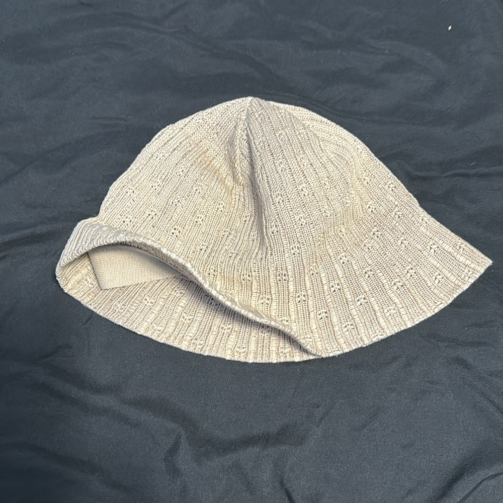 Tan hat - Picture 2 of 2
